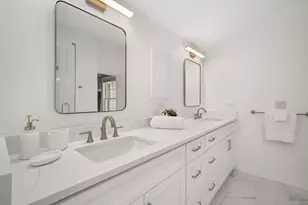 233 Parktrail Ct, Schaumburg, IL 60173 - Photo 29