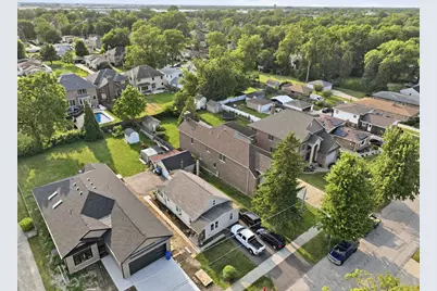 2272 Eastview Drive, Des Plaines, IL 60016 - Photo 43