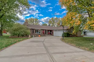 1605 S Regan Rd, New Lenox, IL 60451 - Photo 1