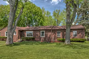 547 Reese Ave, East Dundee, IL 60118 - Photo 1