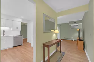 2515 E Olive Ave, Arlington Heights, IL 60004 - Photo 9