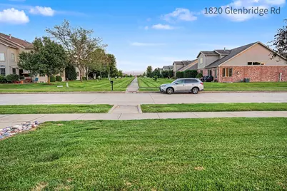 1820 Glenbridge Road, Bloomington, IL 61704 - Photo 25