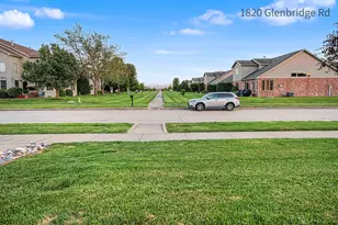 1820 Glenbridge Rd, Bloomington, IL 61704 - Photo 25