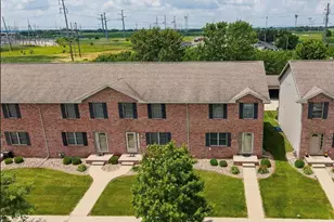 1820 Glenbridge Rd, Bloomington, IL 61704 - Photo 23