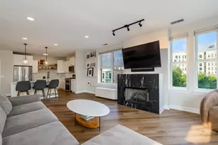 520 N Halsted St, Chicago, IL 60642 - Photo 7
