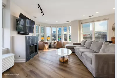 520 N Halsted Street #400, Chicago, IL 60642 - Photo 9