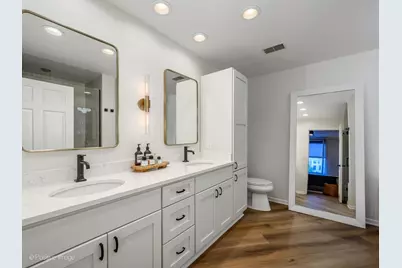 520 N Halsted Street #400, Chicago, IL 60642 - Photo 17