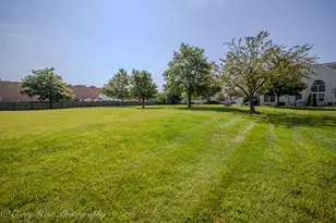 22 S Barton Trail, Batavia, IL 60510 - Photo 33