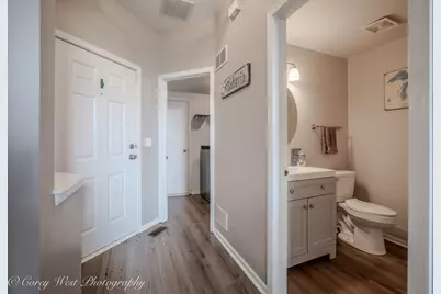 22 S Barton Trail, Batavia, IL 60510 - Photo 5