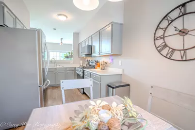 22 S Barton Trail, Batavia, IL 60510 - Photo 9
