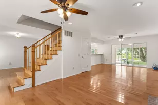 2803 Woodhaven Dr, Champaign, IL 61822 - Photo 5