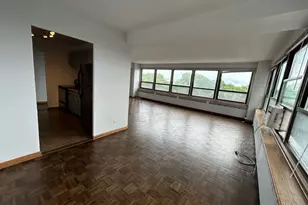 4180 N Marine Dr, Chicago, IL 60613 - Photo 5