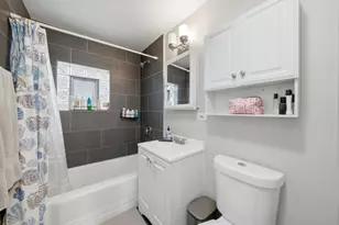 3231 W 99th St, Evergreen Park, IL 60805 - Photo 13
