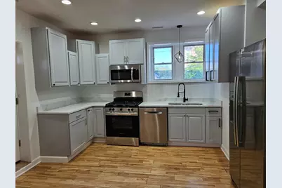 2500 W Pershing Road #1R, Chicago, IL 60632 - Photo 3