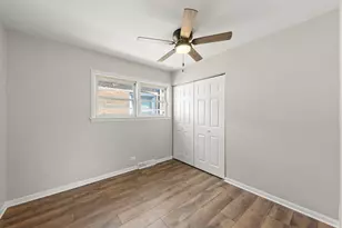 9039 S Jeffery Blvd, Chicago, IL 60617 - Photo 19