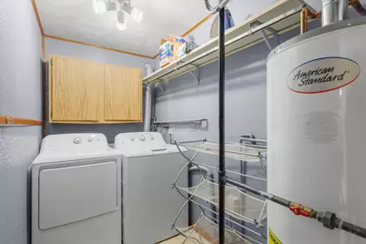 840 S Cleburne Avenue, Bartlett, IL 60103 - Photo 19