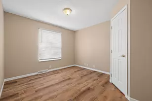 22924 S Pine Valley Dr, Frankfort, IL 60423 - Photo 17