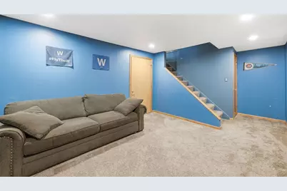 1060 Borden Drive, Roselle, IL 60172 - Photo 25