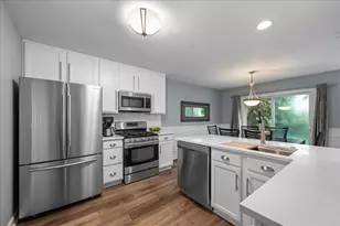 2887 Caldwell Ln, Geneva, IL 60134 - Photo 9