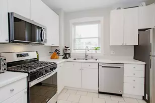 719 Reba Pl, Evanston, IL 60202 - Photo 7