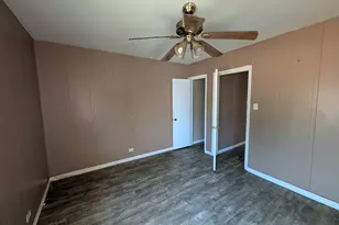10631 S Calumet Ave, Chicago, IL 60628 - Photo 3