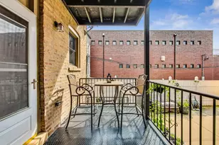 524 N Armour St, Chicago, IL 60642 - Photo 15