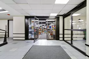 200 E Delaware Pl, Chicago, IL 60611 - Photo 53