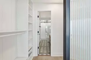 200 E Delaware Pl, Chicago, IL 60611 - Photo 29