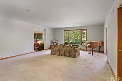 4712 Wildwood Drive, McHenry, IL 60051 - Photo 5