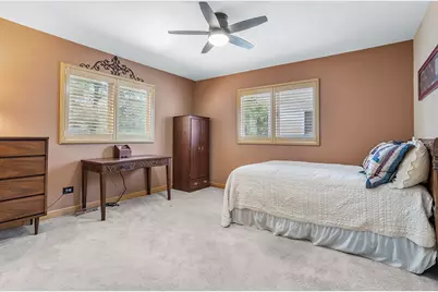 16109 Lake Villa Avenue, Tinley Park, IL 60477 - Photo 15