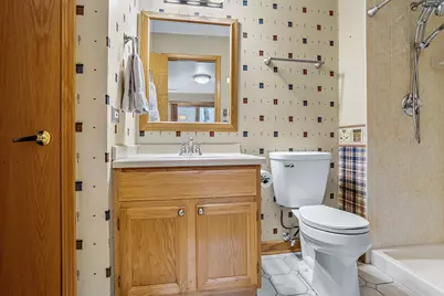 16109 Lake Villa Avenue, Tinley Park, IL 60477 - Photo 19