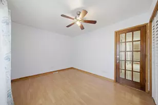2922 W Nelson St, Chicago, IL 60618 - Photo 15