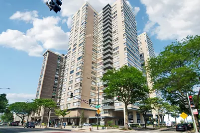 6301 N Sheridan Road #14M, Chicago, IL 60660 - Photo 1