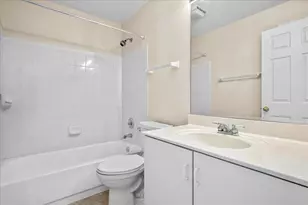 3029 Lexington Ln, Glenview, IL 60026 - Photo 11