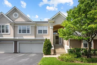 3029 Lexington Lane #3029, Glenview, IL 60026 - Photo 1