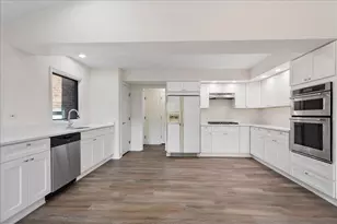 6520 N Christiana Ave, Lincolnwood, IL 60712 - Photo 15