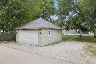 110 W Mississippi Avenue, Elwood, IL 60421 - Photo 3