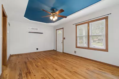 110 W Mississippi Avenue, Elwood, IL 60421 - Photo 7
