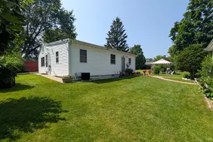 10017 W Mawman Ave, Beach Park, IL 60087 - Photo 9
