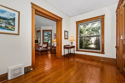 413 Dempster Street, Evanston, IL 60201 - Photo 3
