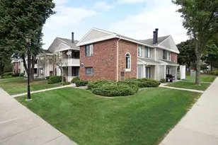 1517 Westminster Dr, Naperville, IL 60563 - Photo 1
