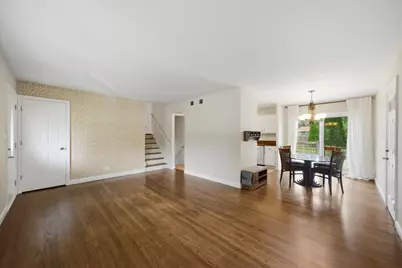 22W452 Sycamore Drive, Glen Ellyn, IL 60137 - Photo 3