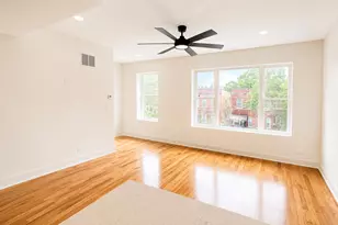 3136 N Ridgeway Ave, Chicago, IL 60618 - Photo 3