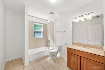 6421 N Damen Avenue #2W, Chicago, IL 60645 - Photo 15