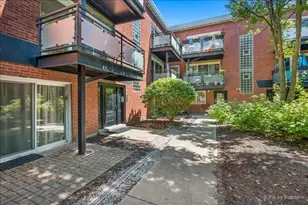 6421 N Damen Ave, Chicago, IL 60645 - Photo 19