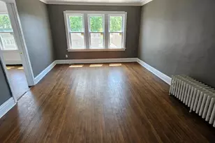 2626 W 96th Pl, Evergreen Park, IL 60805 - Photo 11