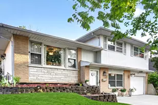 7503 161st Pl, Tinley Park, IL 60477 - Photo 1