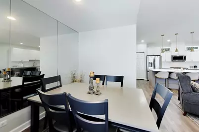 2721 W Peterson Avenue, Chicago, IL 60659 - Photo 5