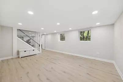 1330 Maple Avenue, Downers Grove, IL 60515 - Photo 23