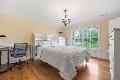 1330 Maple Avenue, Downers Grove, IL 60515 - Photo 17